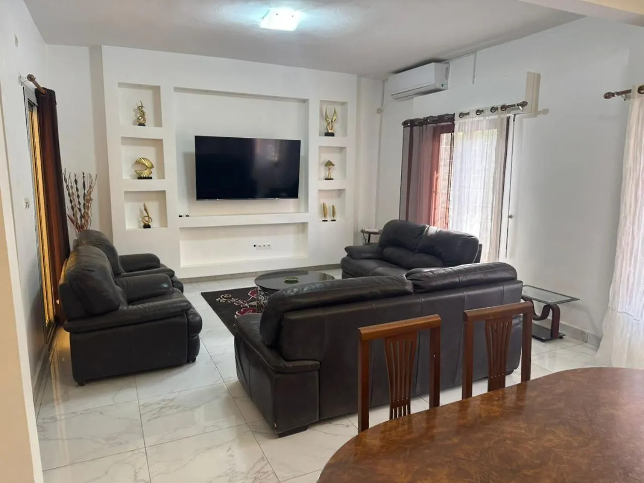 Appartement Cosy A Mermoz Dakar Senegal